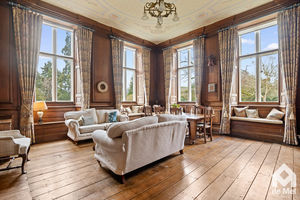 Photo 14- click for photo gallery